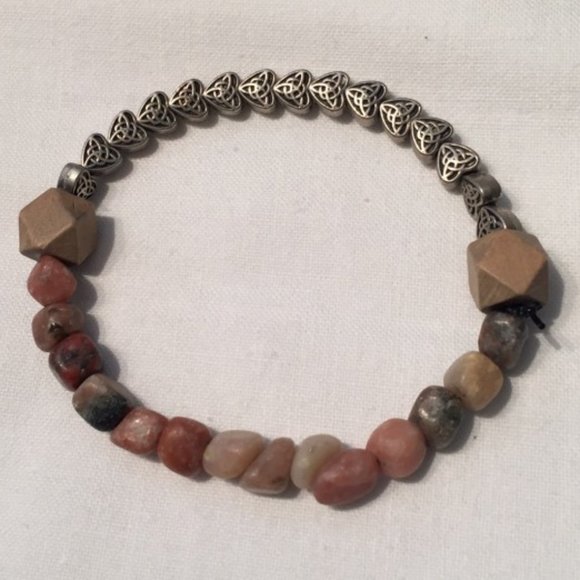 Mixed Bead Bracelet - Picture 1 of 3